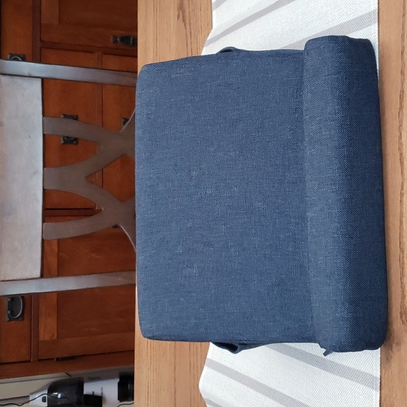 Tablet/ book stand. - Picture 3 of 10